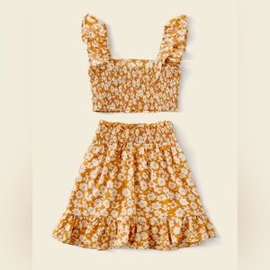 orange floral 2 piece size small (stretch)